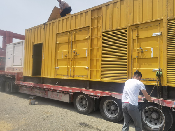 集美汽油发电机对供油装置的要求