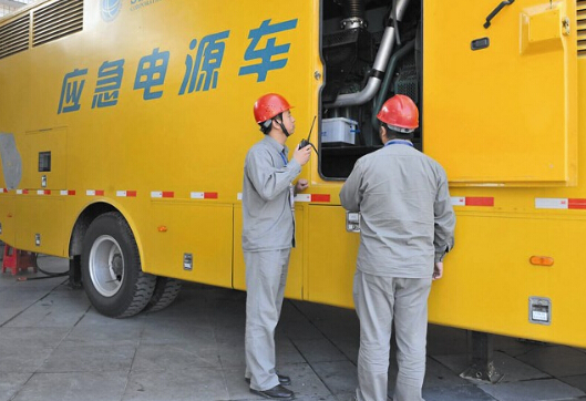 集美如何清理被灰尘覆盖的机油散热器？